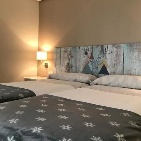 Estiviellas, Pirineo Apartman *