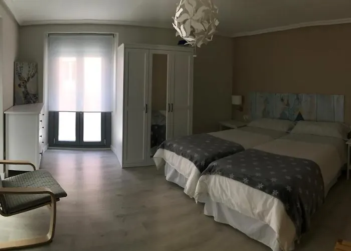 Estiviellas, Pirineo 아파트 하카