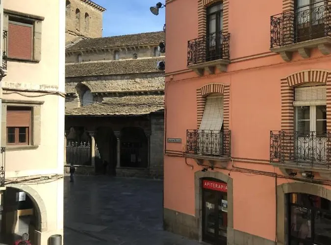 Estiviellas, Pirineo 아파트 *